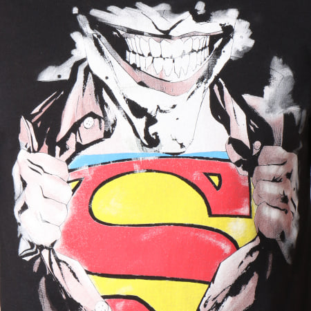 DC Comics - Tee Shirt Joker VS Superman Noir