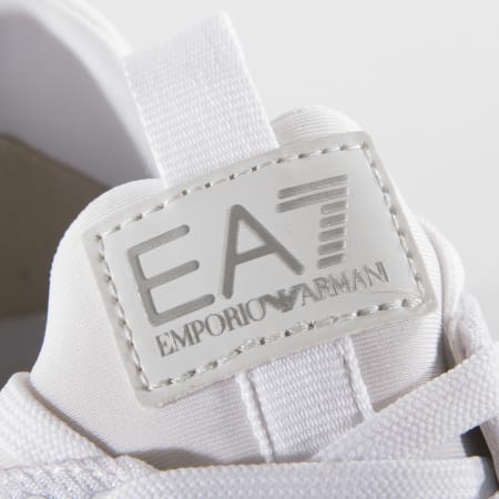 EA7 Emporio Armani - Baskets X8X007-XCC02 White