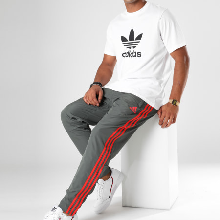 Adidas Performance - Pantalon Jogging Bayern Munchen FC Woven CW7525 Vert Kaki