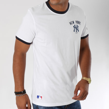 New Era - Tee Shirt Post Grad Pack New York Yankees Blanc
