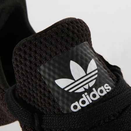 Adidas Originals - Baskets Swift Run B37730 Core Black Footwear White