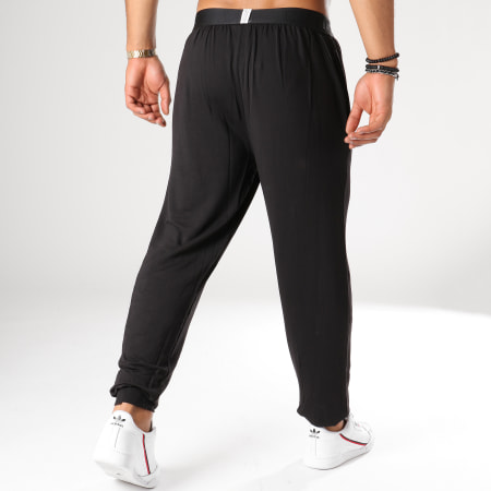 Calvin Klein - Pantalon Jogging NM1554E Noir Blanc