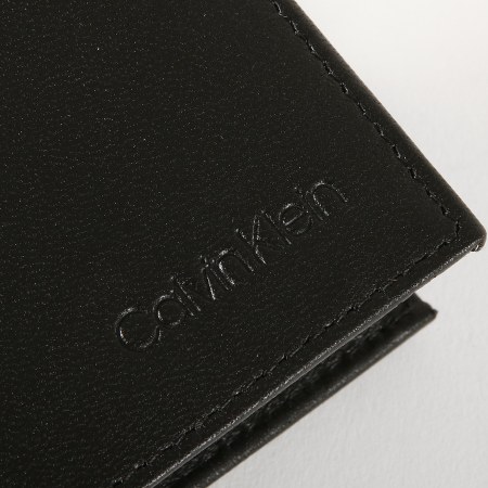 Calvin Klein - Portefeuille Smooth Emboss Slimford 3986 Noir