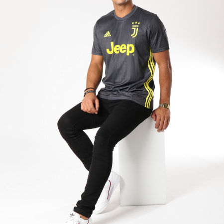 Adidas Sportswear - Tee Shirt De Sport 3 Stripes Juventus DP0455 Gris Anthracite Jaune