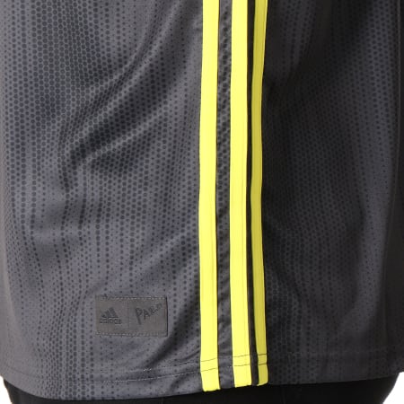Adidas Sportswear - Tee Shirt De Sport 3 Stripes Juventus DP0455 Gris Anthracite Jaune