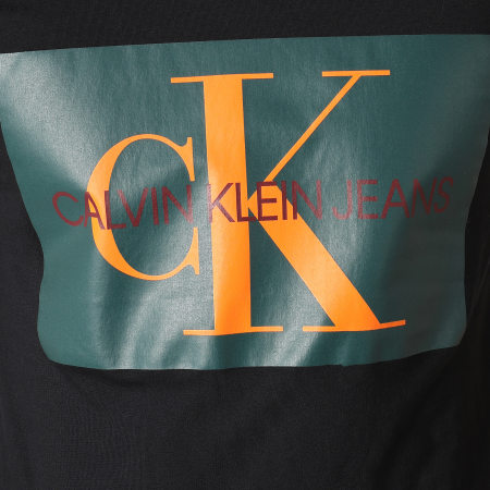 Calvin Klein - Tee Shirt Monogram Box Logo 7843 Noir Vert Orange