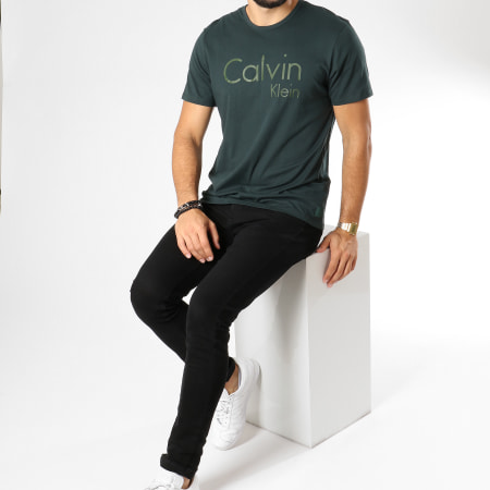 Calvin Klein - Tee Shirt Tonal Logo NM1353E Vert