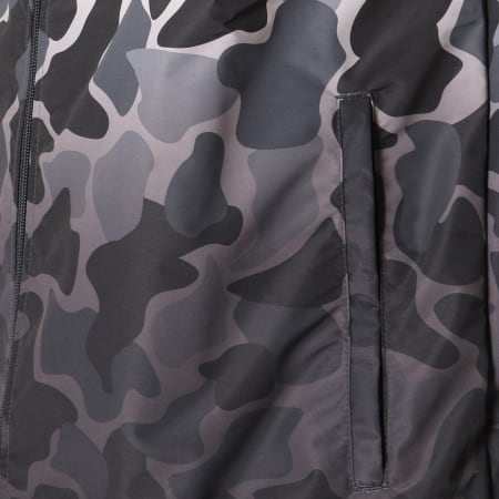 Adidas Originals - Coupe-Vent Camo DH4805 Noir Camouflage