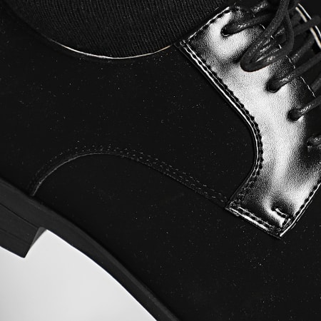 Classic Series - Zapatos U558-180 Negro