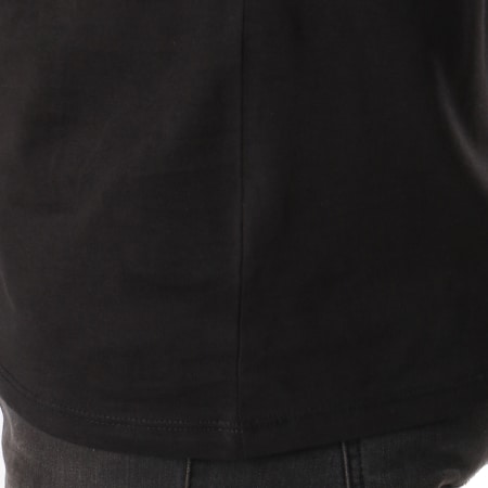 Y et W - Camiseta negra con logotipo