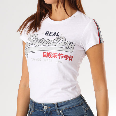 Superdry - Tee Shirt Femme Avec Bandes Vintage Logo Regal Blanc