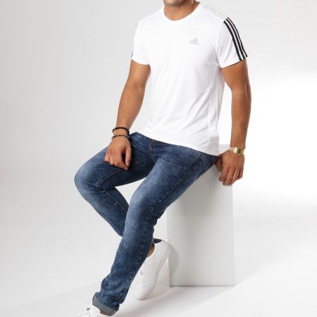 Adidas Sportswear - Tee Shirt De Sport Run 3 Stripes DN9041 Blanc