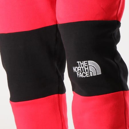 The North Face - Pantalon Jogging Himalyan Rouge Noir