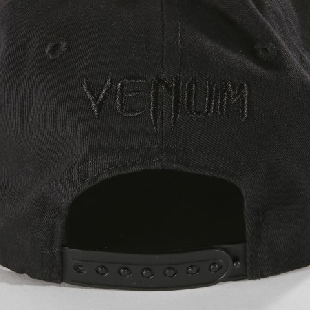 Venum - Casquette Snapback Classic 03598 Noir 