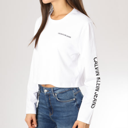 Calvin Klein - Tee Shirt Crop Manches Longues Femme Sleeve Institutional Blanc