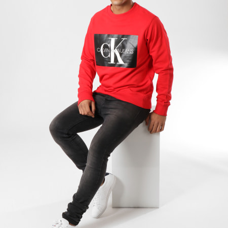 Calvin Klein - Sweat Crewneck Monogram Box Logo 7746 Rouge Noir