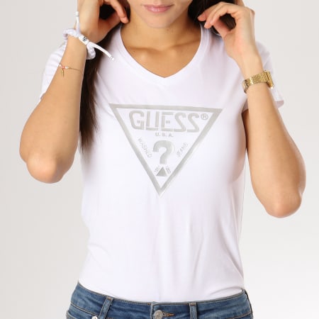 Guess - Tee Shirt Femme W91I13K6YW0 Blanc Argenté