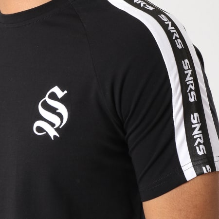 Sinners Attire - Tee Shirt Oversize Bandes Brodées Tape Panel Noir Blanc