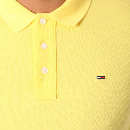 Tommy Hilfiger - Polo Manches Courtes Essential 5232 Jaune