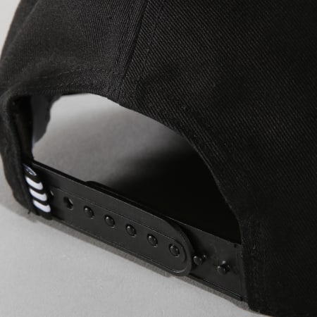 Adidas Originals - Casquette Snapback SB Classic DV0176 Noir