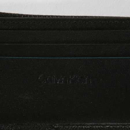 Calvin Klein - Portefeuille Pebble Mini 3CC Coin 4255 Noir