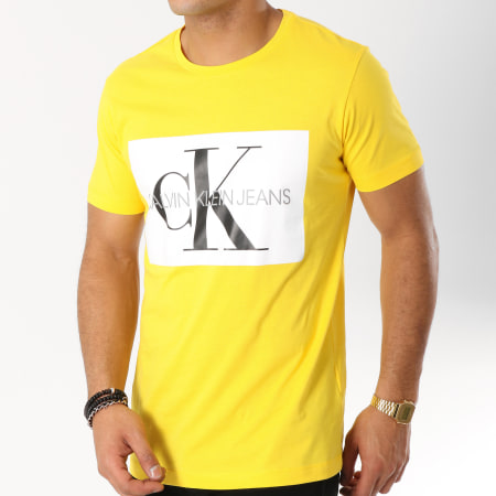 Calvin Klein - Tee Shirt Monogram Box Logo 7843 Jaune Blanc