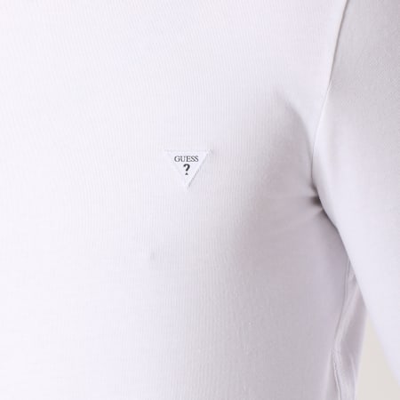 Guess - Tee Shirt Manches Longues M91I33J1300 Blanc