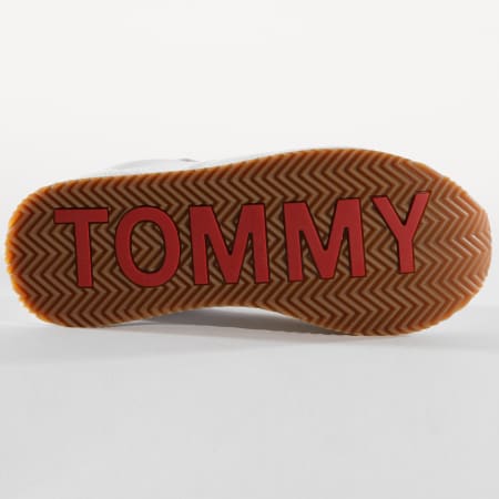 Tommy Hilfiger - Baskets Femme City Sneacker EN0EN00394 White