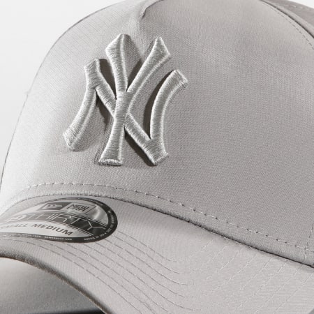 New Era - Casquette Fitted 3930 New York Yankees 11885594 Gris