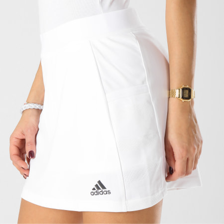 Adidas Sportswear - Short Jogging Femme T19 DW6855 Blanc