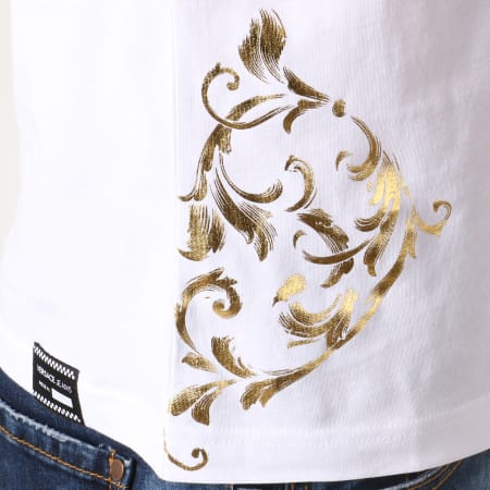 Versace Jeans Couture - Tee Shirt Print 10 B3GTA72G Blanc Doré