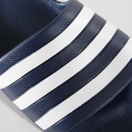 Adidas Originals - Claquettes Adilette F35542 Bleu Marine