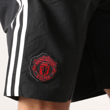 Adidas Sportswear - Short Jogging Manchester United Avec Bandes DP2330 Noir