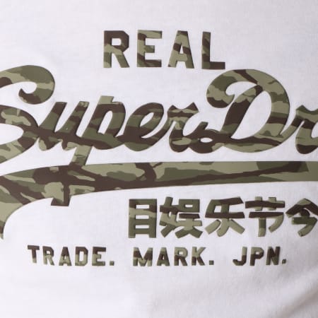 Superdry - Tee Shirt Vintage Logo Camo Infill Blanc Vert Kaki