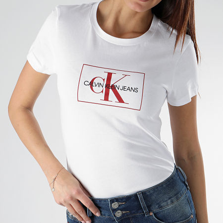 Calvin Klein - Tee Shirt Femme Outline Monogram 8604 Blanc