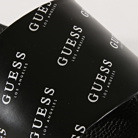 Guess - Claquettes F92Z03-BB00F Noir