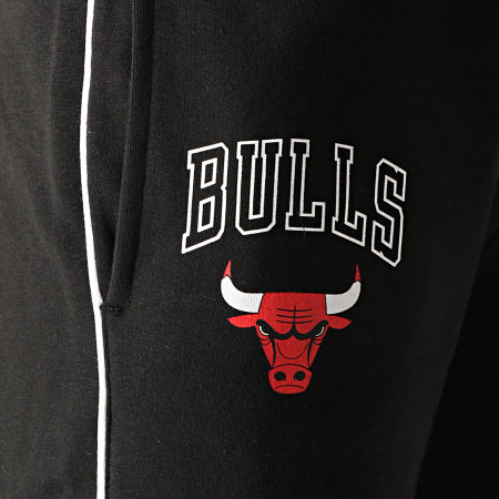 New Era - Pantalon Jogging Stripe NBA Chicago Bulls 11860095 Noir