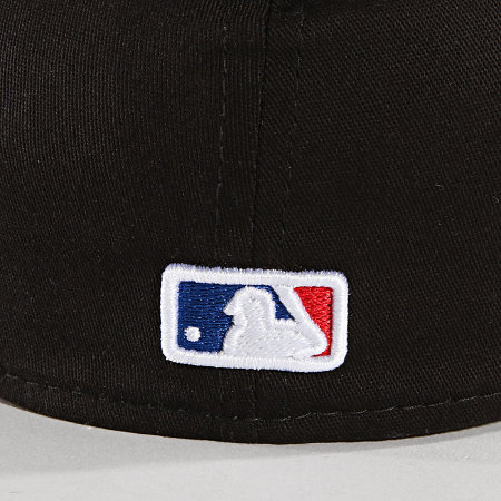 New Era - Casquette Fitted League Essential New York Yankees 11871515 Noir