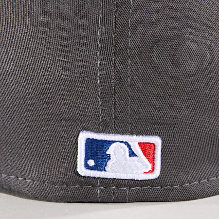 New Era - Casquette Fitted League Essential 39Thirty Boston Red Sox 11871518 Gris Anthracite