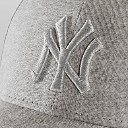 New Era - Casquette Essential Jersey 940 New York Yankees 11871551 Gris Chiné