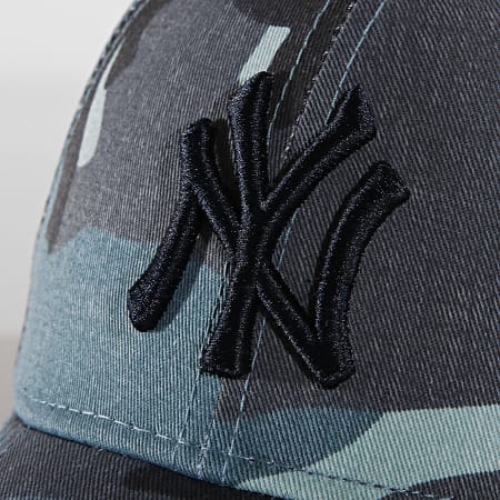 New Era - Casquette Essential 940 New York Yankees 11871650 Bleu Marine Camouflage
