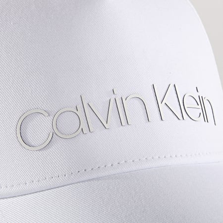 Calvin Klein - Casquette 4699 Blanc 