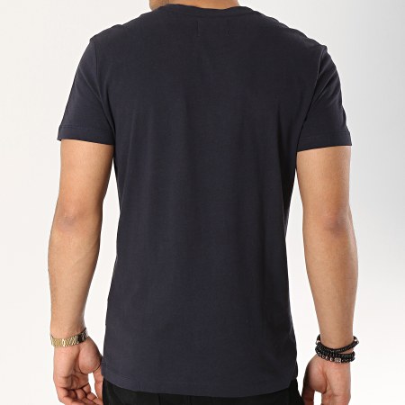 Calvin Klein - Tee Shirt Poche Monogram Pocket Slim 1023 Bleu Marine