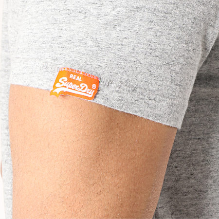 Superdry - Tee Shirt Orange Label Vintage Embroidery M10107ET Gris Chiné