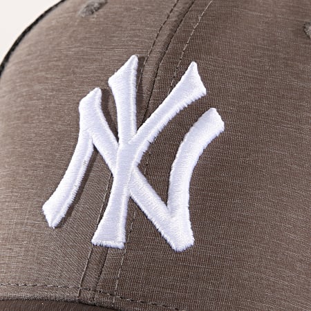 '47 Brand - Casquette Trucker New York Yankees MVP GRIMM17HYP Gris Noir