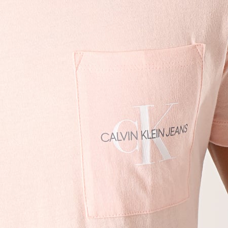 Calvin Klein - Tee Shirt Poche Monogram Pocket Slim 1023 Rose