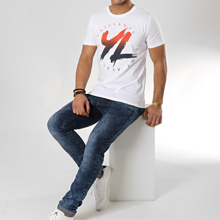 YL - Camiseta blanca con logotipo