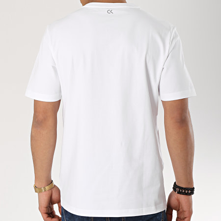 Calvin Klein - Tee Shirt GMF8K160 Blanc