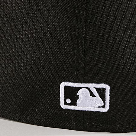 New Era - Casquette Fitted Los Angeles Dodgers Basic 10047495 Noir