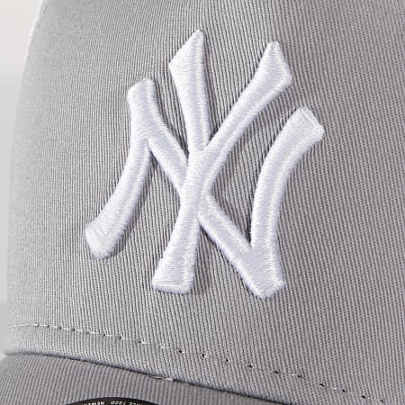 New Era - Cappello Trucker Clean New York Yankees 11588490 Grigio Bianco